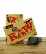 raw-classic-300's-queen-size-papers