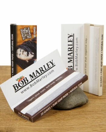 Bob Marley Papers 1 1/4 Size mit verschiedenen Motiven geöffnet