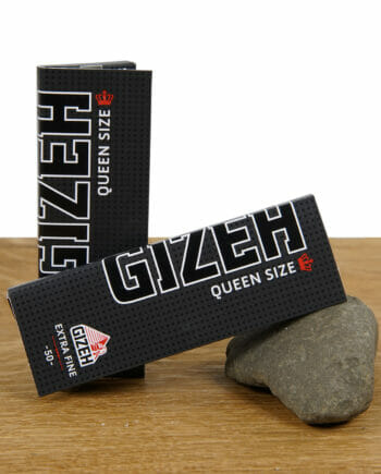 GIZEH Black Queen Size Papers 1 1/4 Size