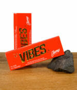 Vibes Hemp Papers 1 1/4 Size in rot