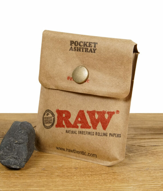 RAW Pocket Ashtray Taschenascher geschlossen