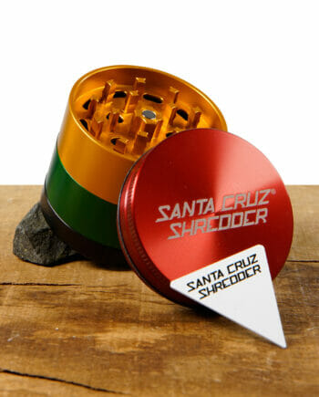 Santa Cruz Shredder 4teilig Rasta Farben