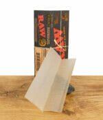 RAW Classic Black Rolling Papers King Size Wide Blättchen