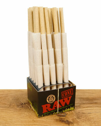 RAW Organic Hemp Black Cones 1 1/4 Size 75er Pack
