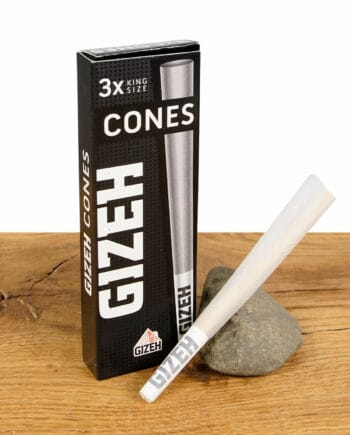 GIZEH Black Cones King Size + Tips