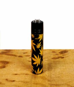 Clipper-Metall-Gold-Leaves-Black.jpg