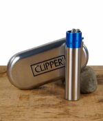 clipper-metal-silber-mit-blauer-cap.jpg