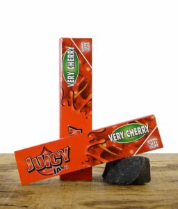 juicy-jays-king-size-slim-paper-very-cherry.jpg