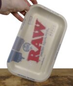 raw-dab-rolling-tray-small-mit-silikonschutz.jpg