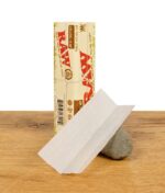 raw-organic-hemp-papers-king-size-slim-2.jpg