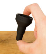 PAX Wasserpfeifen Adapter in der Hand