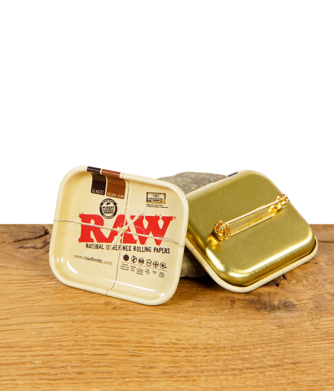 raw-tiny-tray-anstecker-3-jpg raw-tiny-tray-anstecker-3.jpg