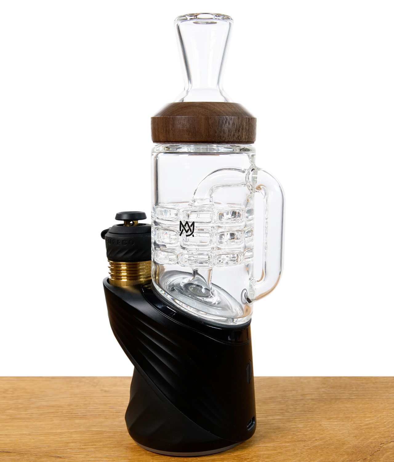mj-arsenal-puffco-glas-alpine-halo-2-jpg MJ Arsenal Halo Glasaufsatz montiert auf einem Puffco Peak Pro E-Rig
