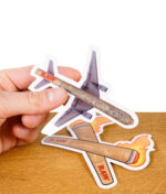 RAW Sticker in Flugzeugform mit riesigem Joint als Rumpf