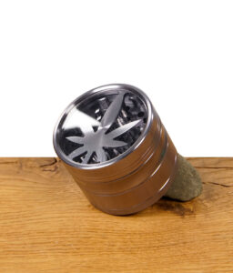hanfblatt-grinder-62mm-4-tlg-grau.jpg