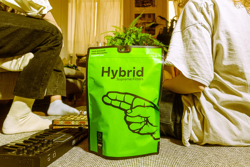 Hybrid Supreme Filter im Wohnzimmer. 250 Filter im Pack für viele chillige Momente