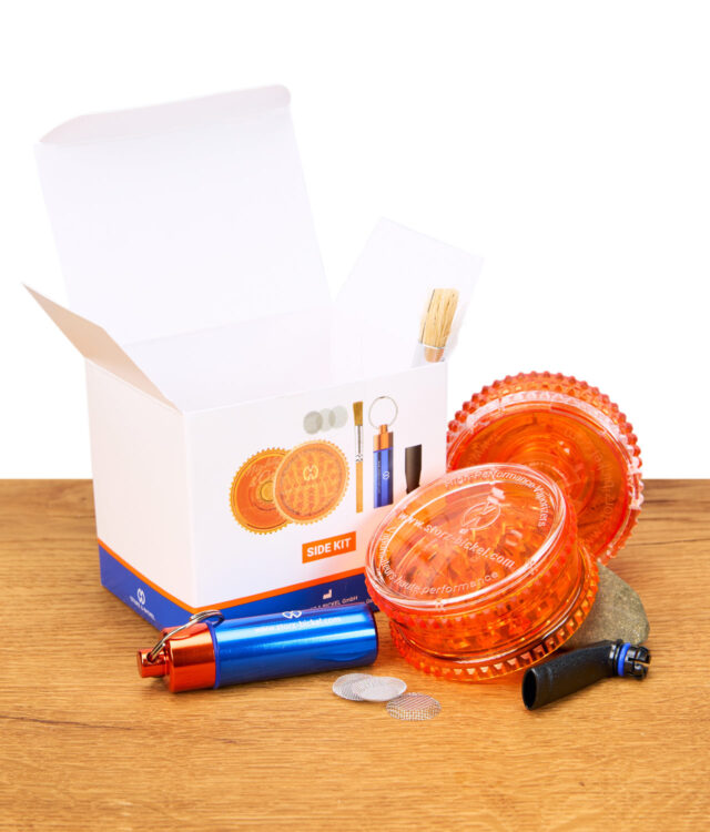Storz & Bickel Side Kit mit Grinder, Capsule Caddy, Bürste und Sieben