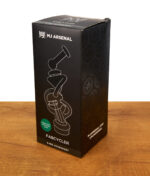 Schwarze Verpackung mit MJ Arsenal Aufschrift für Fabcycler Glasaufsatz