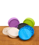 santa-cruz-hanf-grinder-2-teilig-70mm.jpg