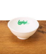 Weiße buyhigh Hash Bowl aus lebensmittelechtem Silikon mit grünem Logo-Aufdruck, ideal als antihaftbeschichtete Mischeschale für Kräuter.