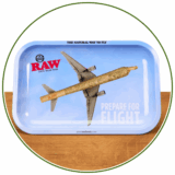 Eine blaue Drehunterlage mit Joint-Flugzeug von RAW. Für die RAW Drehunterlagen im Headshop als Icon