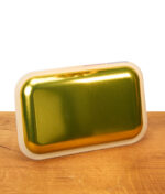 Rückseite des RAW Dab Rolling Trays mit glänzender, goldfarbener Metalloberfläche und umlaufendem Silikonschutz.